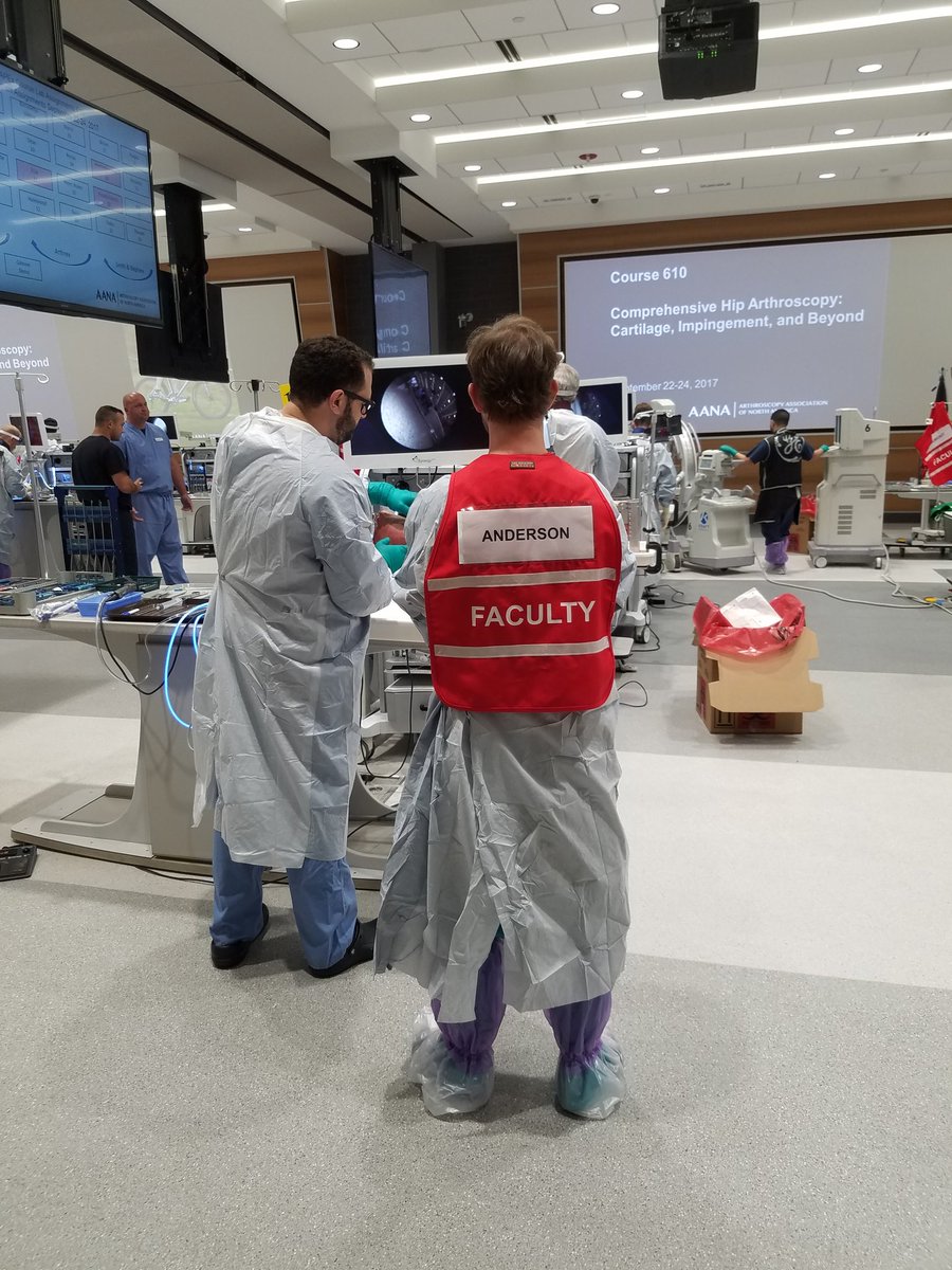 winstongwathmey's tweet photo. @ChrisAndersonMD spreading the magic of hip arthroscopy at the OLC.  @AANAORG https://t.co/ADpOjo3cYQ