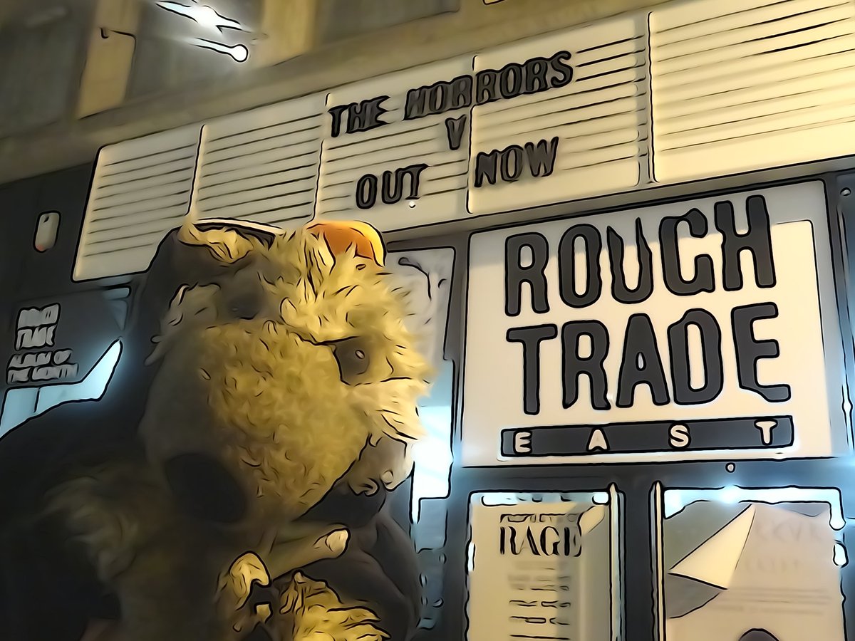 #horrorsofficial @RayWolfston @RoughTrade #London album launch by @DanDevour youtube.com/watch?v=N9Nxsu… … … … @RoughTradeRecs #Indie #Rock