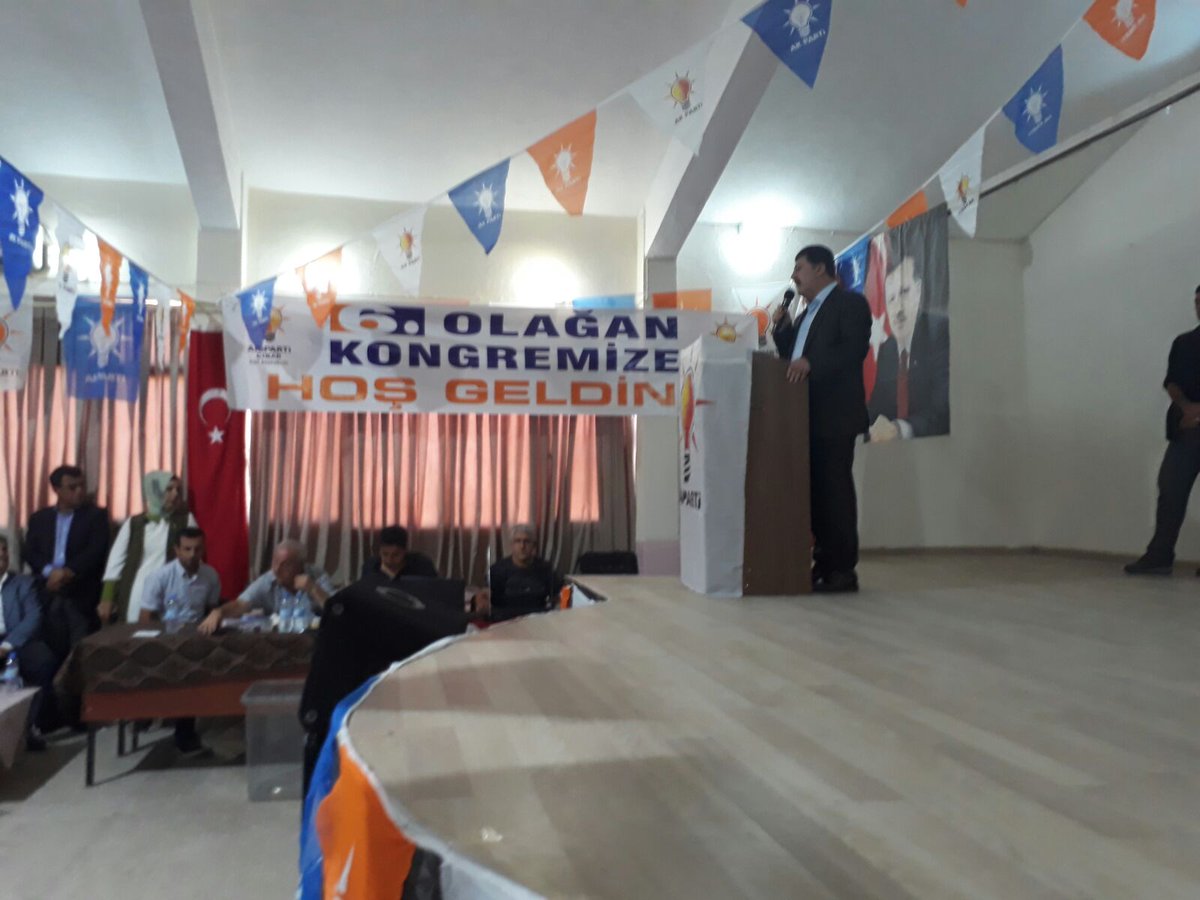 Akkadindiyarbkr's tweet photo. Çınar ilçemizin 6.Olağan Ana Kademe Kongrelerine Katılım Sağladık.Hayırlara Vesile Olmasını Diliyoruz.

@mukaddesevsen https://t.co/DLzpXhlqYx