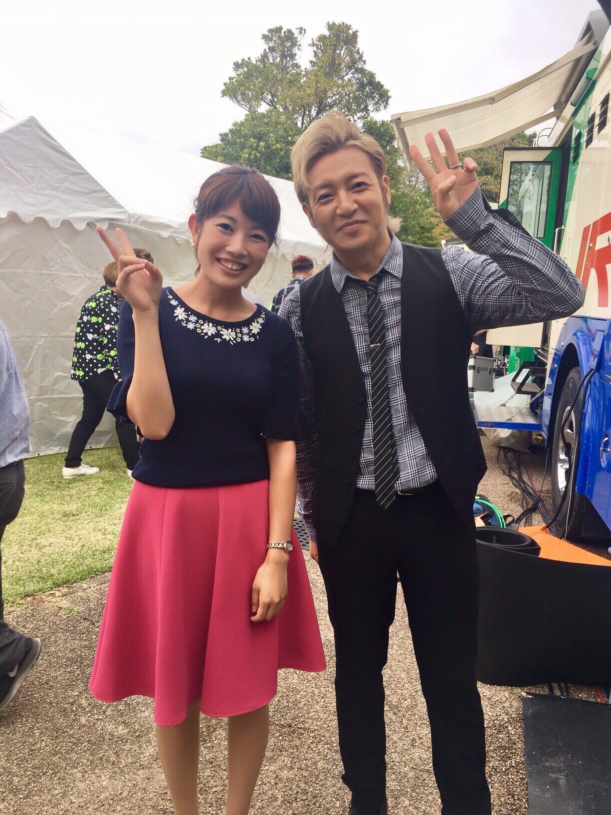 梅山茜 四国放送まつり１日目🐘💕来て下さった方々ありがとうございました😊写真はつるの剛士さんにIMALUさん、ゴジカル！レギュラーのJBB(２人足りない😭)に、ブルゾン 茜withＥ(遠藤アナ・江間アナ)明日はカラオケ大会の司会をします🎤ぜひ ...