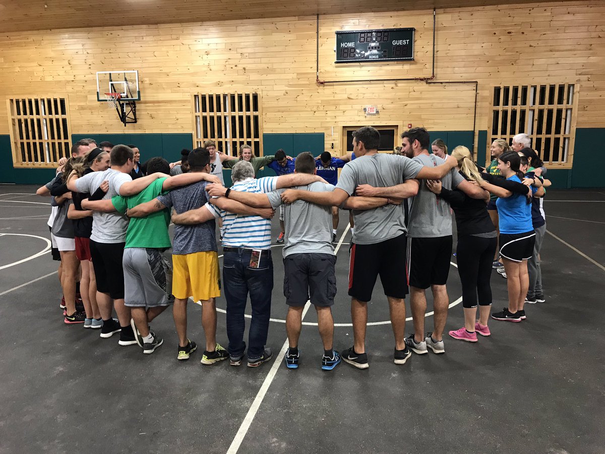 BrooklynDreamer's tweet photo. @OPENPhysEd games, dances & life lessons at @NYSAHPERD Ken Demas Student Leadership Conf at Camp Echo Lake! 🏕😄🕺 #physed #adventureisoutthere https://t.co/C16FQ8umPM