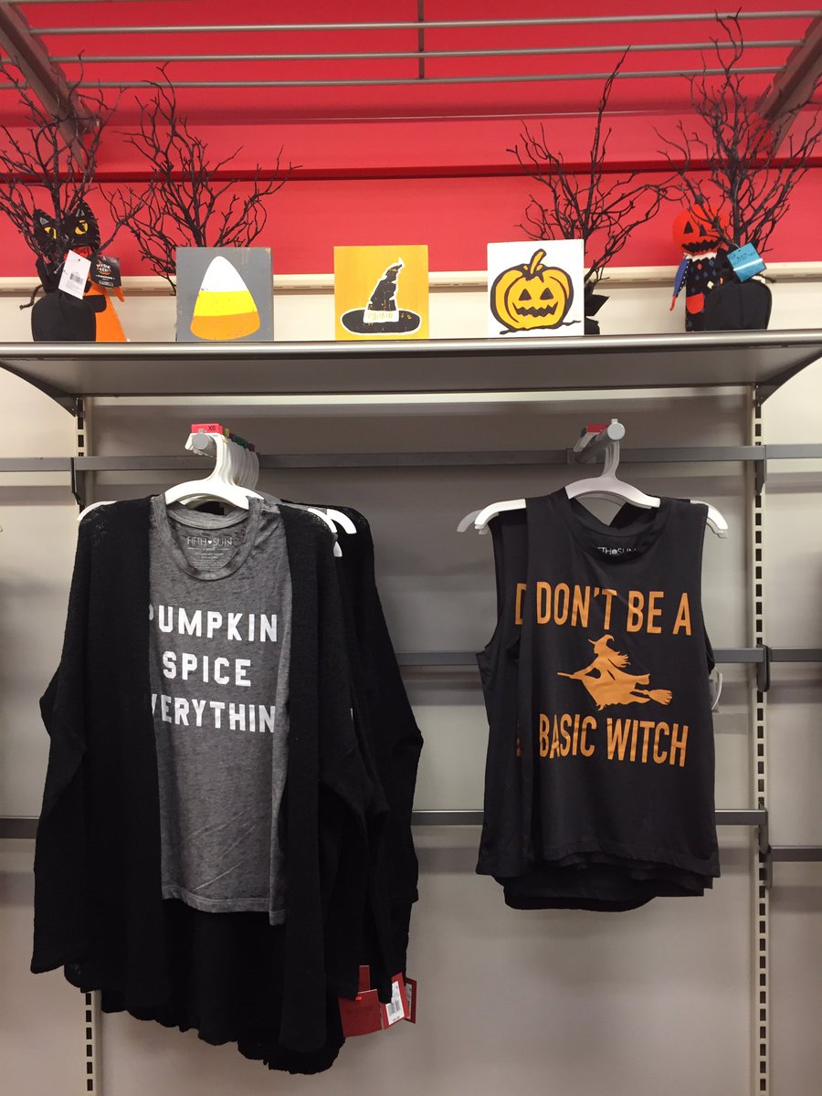molly_esche's tweet photo. Proud of my team's Halloween #TargetStyle merchandising! #teachandtrain @VKonkolewski https://t.co/16FnRWXcim
