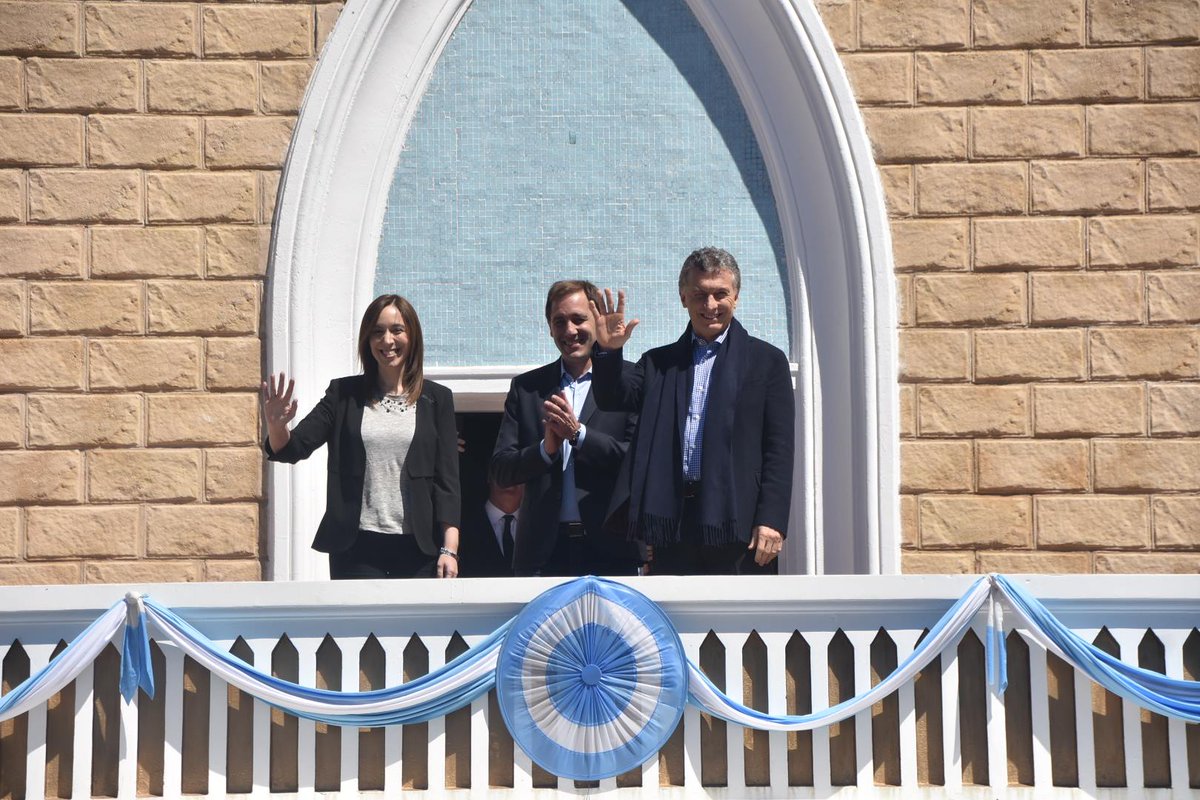 LaPlataMLP's tweet photo. ¡La Repu volvió a brillar! Con @mauriciomacri y @mariuvidal, vivimos una jornada que quedará en la historia. #InauguraciónDeLaRepu https://t.co/hfgF470cGC