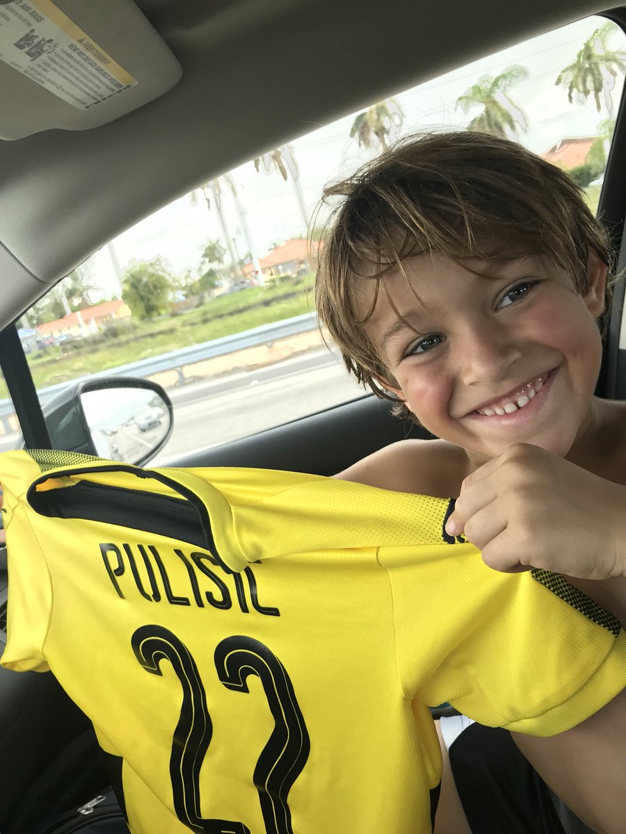 estatesatty's tweet photo. Hey @cpulisic_10 , Jaron had his first competitive game today and scored. Hope you hit one today too. 👍🏻#gobvb https://t.co/t07jebzGCz