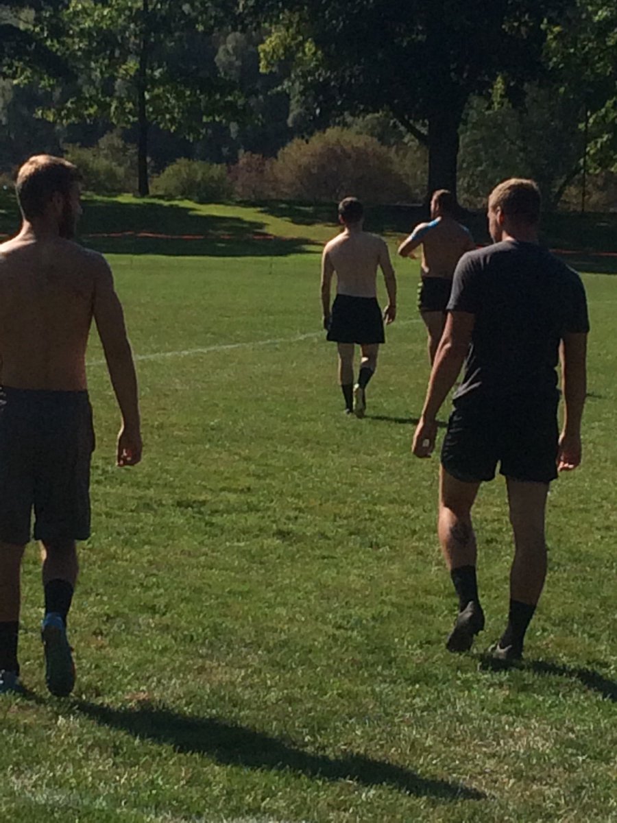 Kickoff in 1 hour! #BrockportDoggies