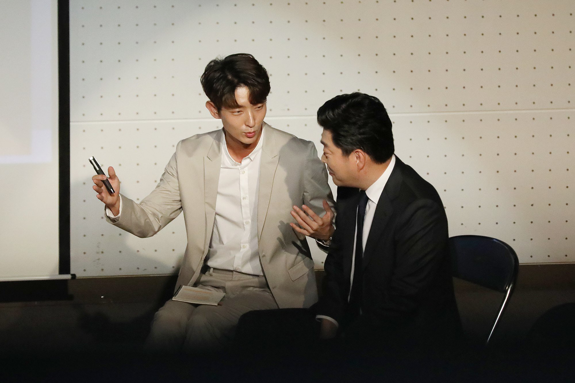 DKatZP6U8AExGXn.jpg:large