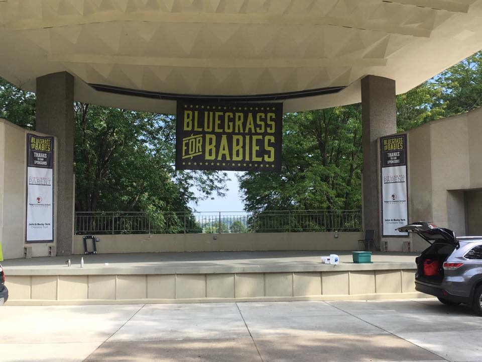 4healthyroots's tweet photo. The sun is shining, the stage is set- now all we need is you! #BluegrassforBabies  starts at 3 at Seasongood Pavilion. We'll see you there! https://t.co/3o31te3SFq