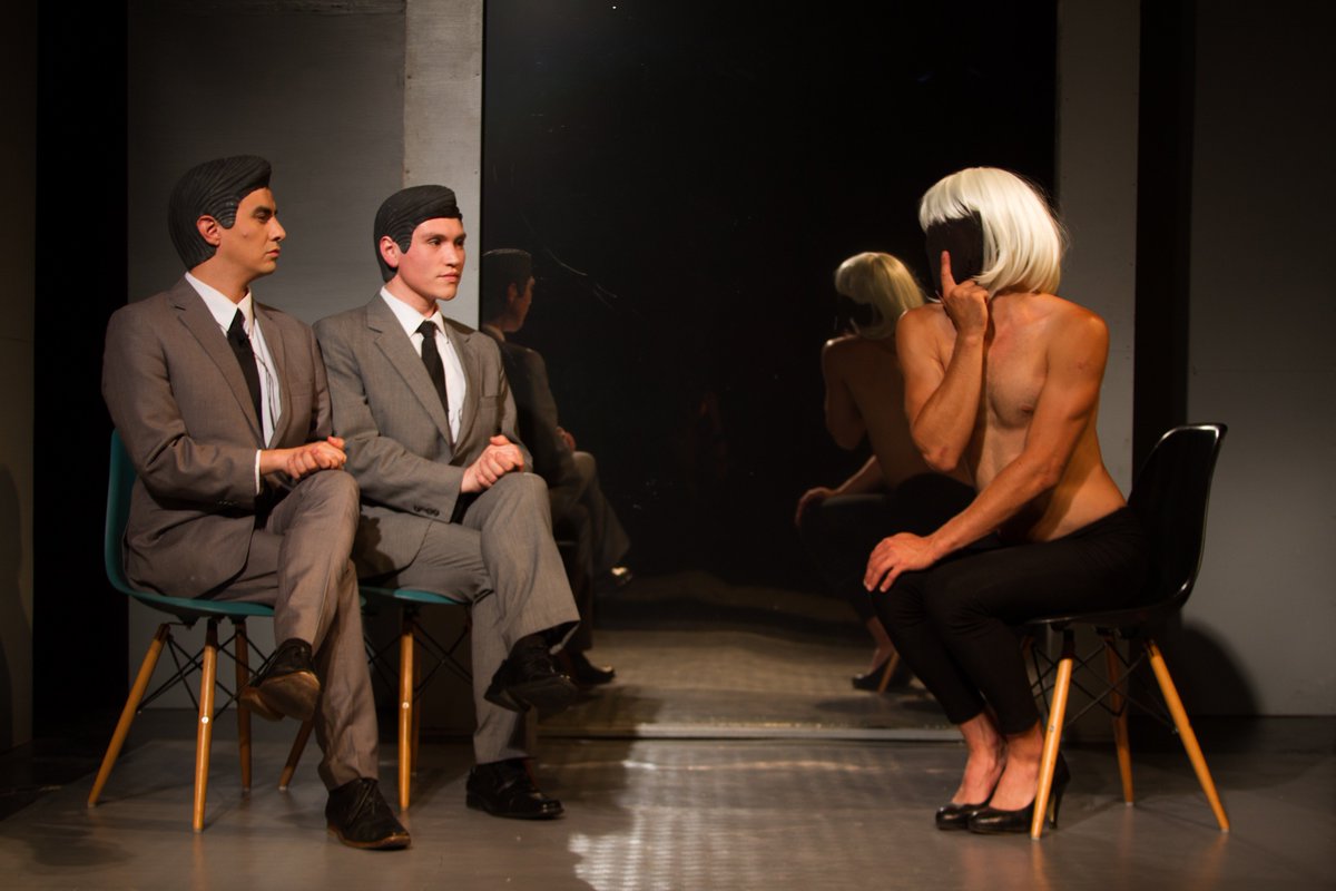 culturaindepe's tweet photo. [HOY] Mujer de preñez húngara [TEATRO] un viaje sobre el autoexilio en busca de la propia identidad [GRATIS] #RedStgoOff #FelizSábado 🎭🎭 https://t.co/qmTprIqnAh