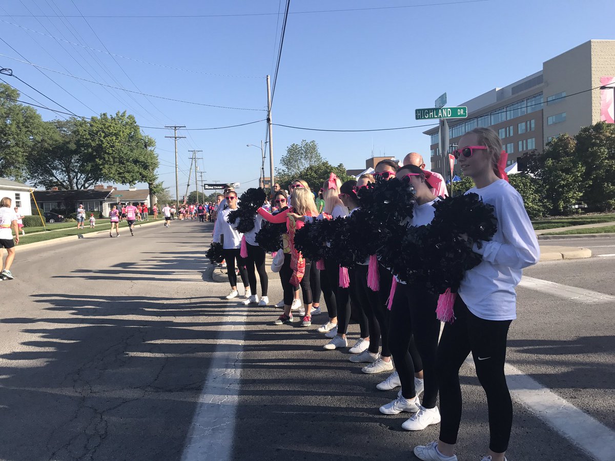 CityApparel_USA's tweet photo. Amazing morning to cheer on the racers and survivors❤️
Wipe out #breastcancer #RacefortheCure #Findlay #LifeAtCity #Saving2ndBase https://t.co/z2xSmfjcIn