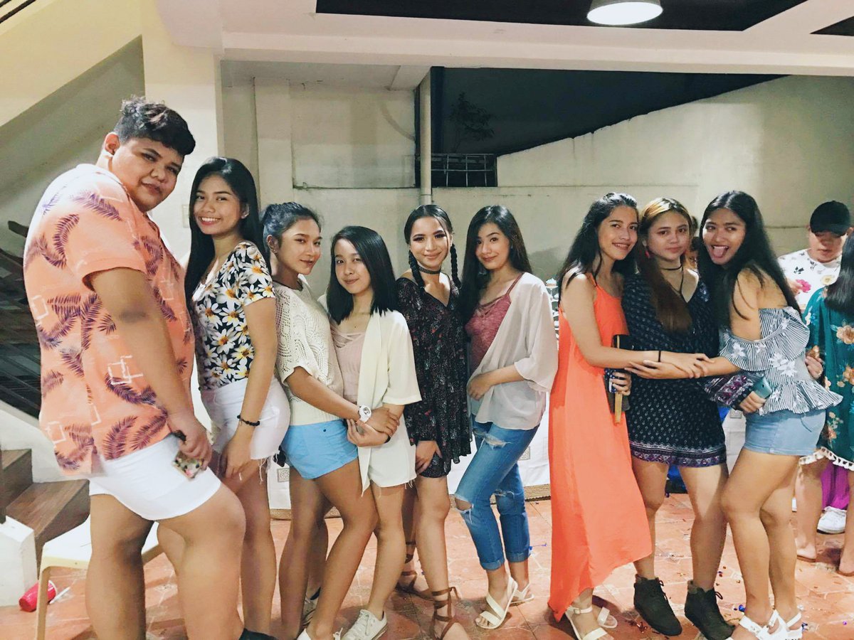 edenwow_'s tweet photo. 🌻 saeng-il chukhahae @domingoclarisse 🌻 https://t.co/LUzHC1THNC