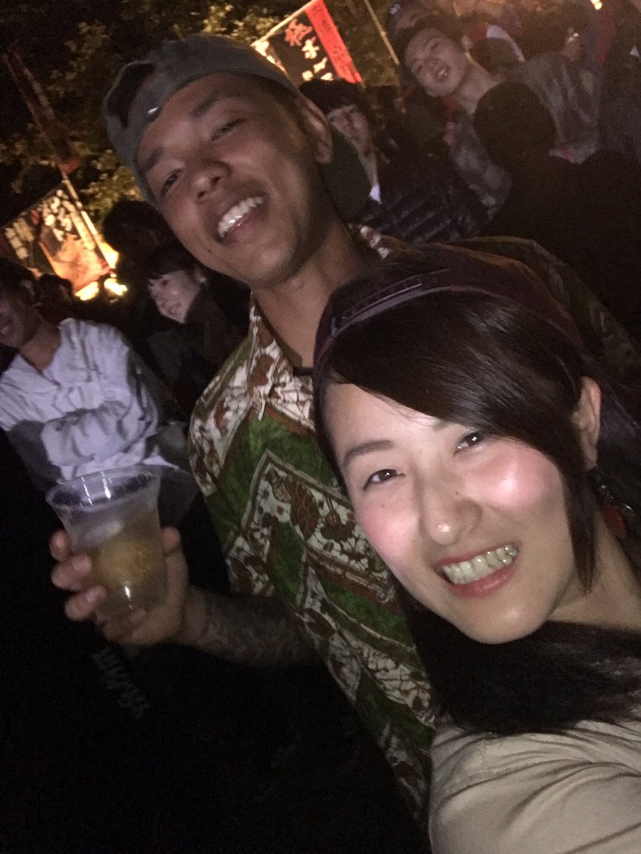misa2n2n's tweet photo. りんご音楽祭シミラボライブ最高やった♡メンバーと美味城なう♡ https://t.co/xgknWIRdJZ