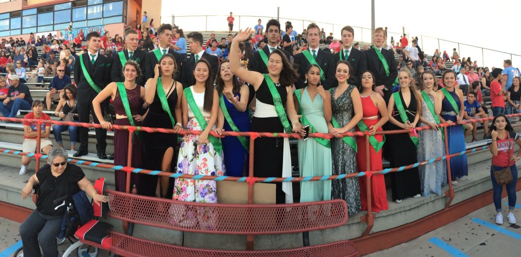 Great Night at the H/C Game--Great Win😎🏈😀#GoBigRed