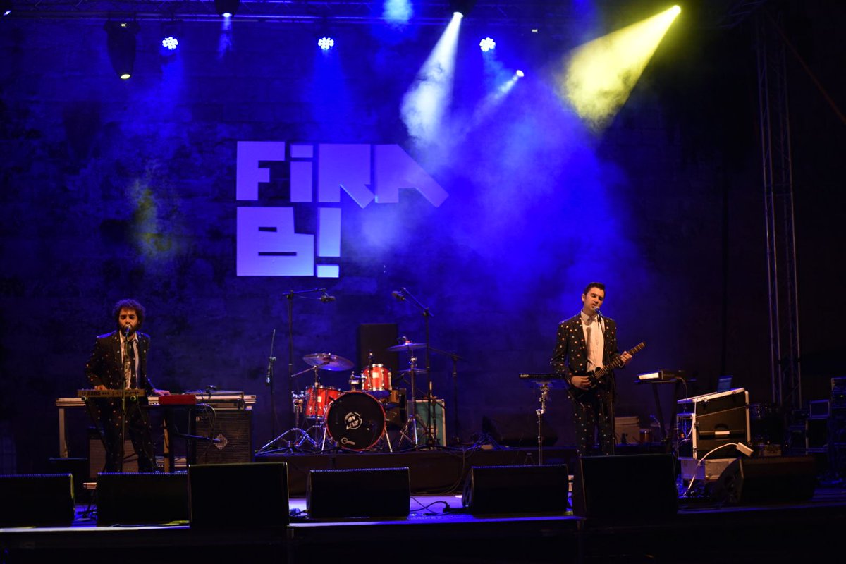 #FiraB2017 <a href="/eldiaelectrico/">El dia electrico</a> demostrant que la música electrònica també es pot "tocar" @PinkTiramisuAg