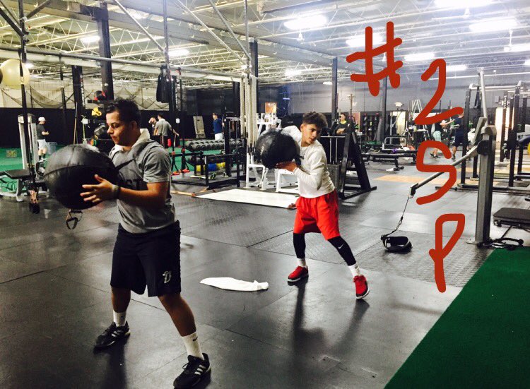 martjj47's tweet photo. @2SPsports @jmartinez24024 @enriquethetruth #DetroitWesternCowboyBaseball @jc7_juan @hec74gut @martjj14 @Christian_gut_7 #StrengthSpeedPower https://t.co/wgrlt4hOVJ