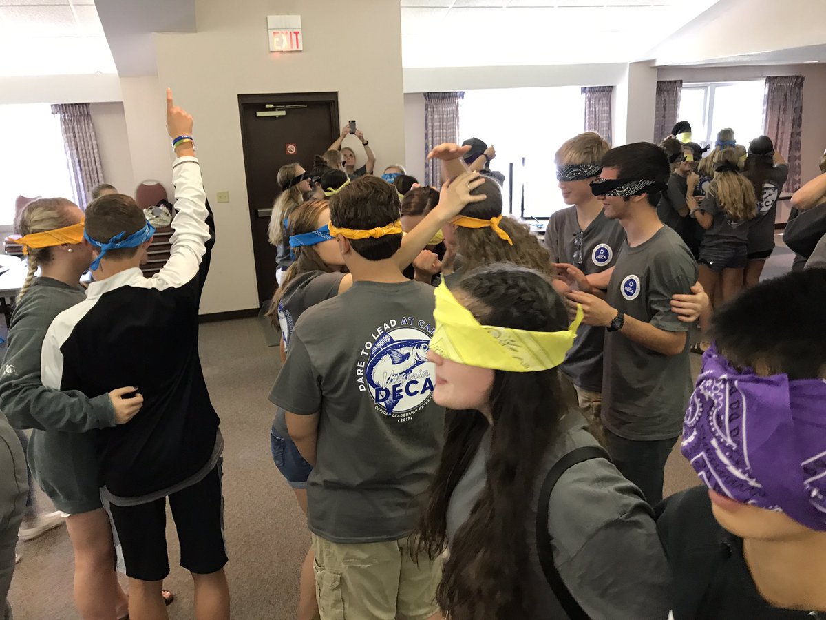 KRadsClasses's tweet photo. @Blacksburg_deca Teambuilding #OLR #DECACAMP https://t.co/JN3Hd9MdEd