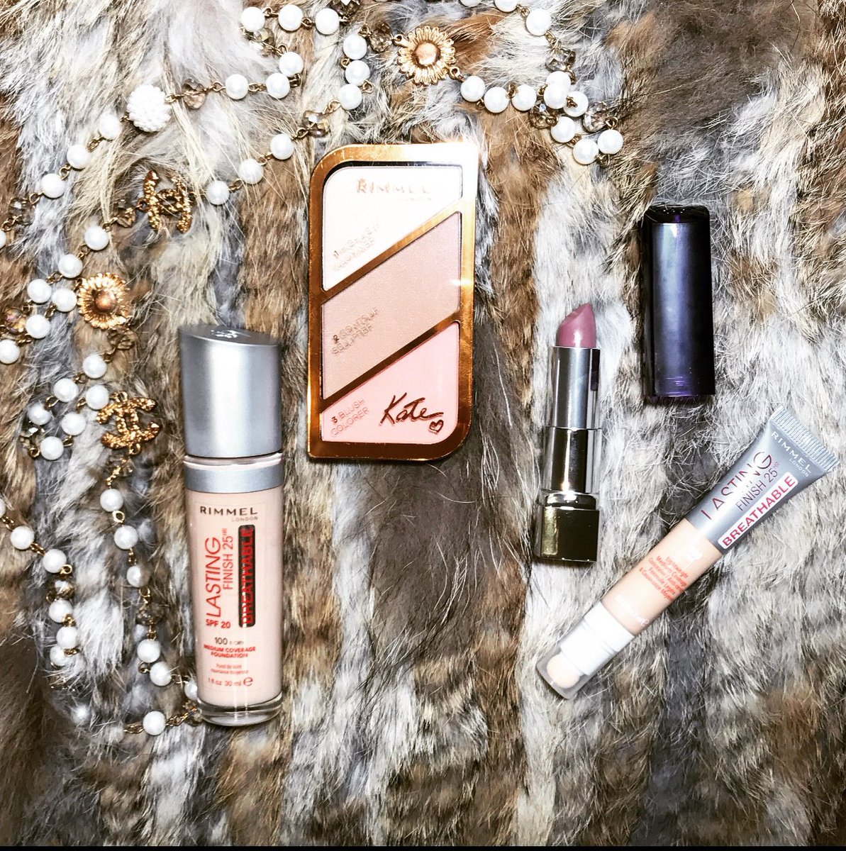 GreenLabelOrg's tweet image. Woke up to these beauties! @RimmelLondonUK #FREEYOURSKIN 💕