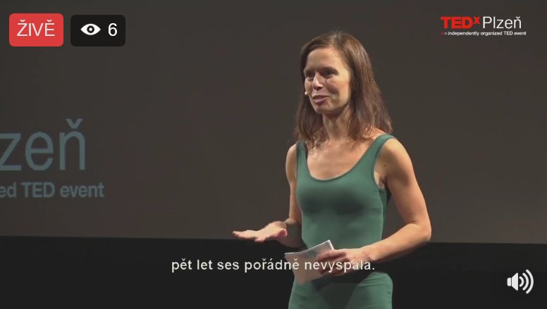TEDxPlzen's tweet photo. Poslední řečník dnešního odpoledne je na červeném koberi #VeronikaHurdova #TEDxPlzeň #kruhy a její téma #porod https://t.co/NGCUIBYzz1