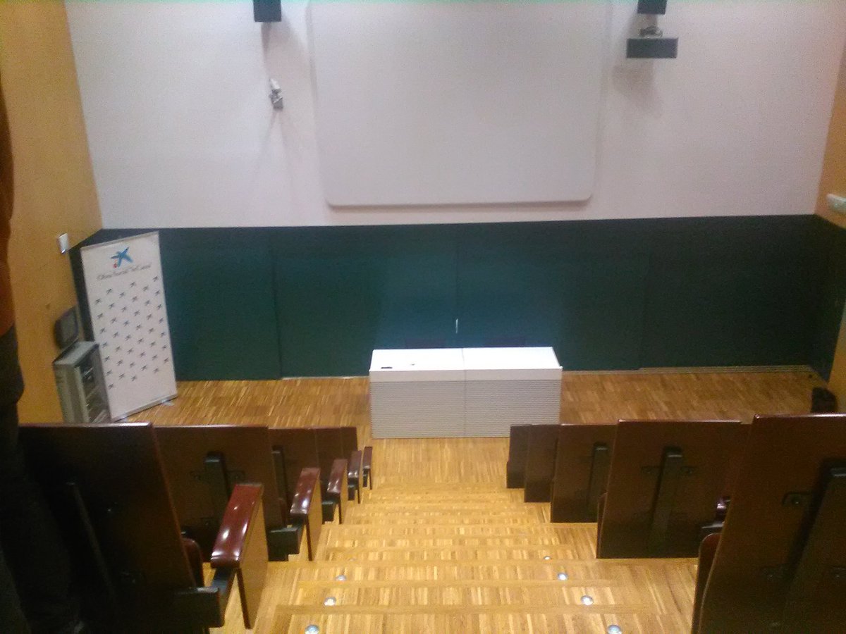 BCNspiracy's tweet photo. Aquí podréis escuchar y debatir sobre el ICSI, adaptación de @ArtistasCiencia de la obra de teatro de #CarlDjerassi #bcnspiracy https://t.co/8AKbdJJlxF