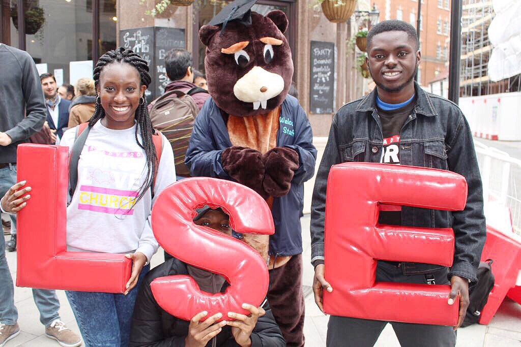 FirstLoveUK's tweet photo. 💃🎓First Lovers In London Have Had A Great Time At @LSEnews Freshers' Week! 😮 

🎊 Look Out For Us At Uni! 😍🎉 

#LSE
#flcfreshers 
#flcuk https://t.co/OPfsfwvDqg