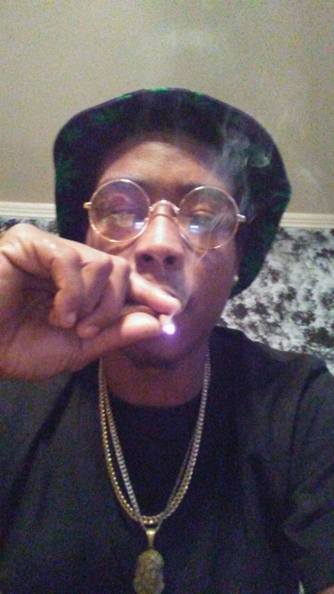 KingBrodie91's tweet photo. King Brodie
#2HotRequest
The next big buzz https://t.co/Ls9TsmfqdK