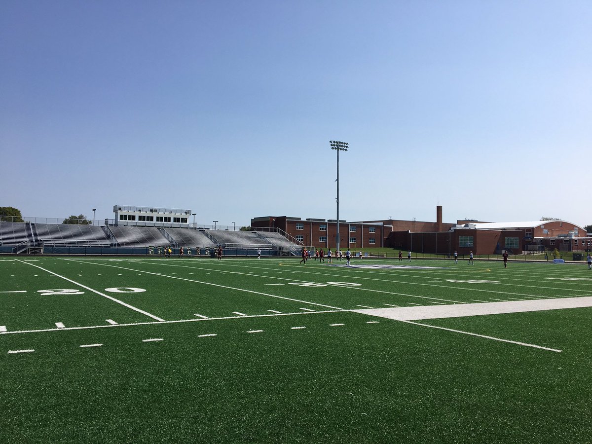 _BCHSYearbook's tweet photo. Very hot but the Trojenettes play on. #bchsgirlssoccer https://t.co/pBhlqUxOMA