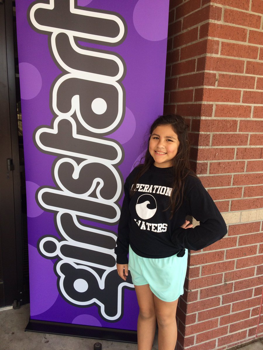 ILead4success's tweet image. Fun making space 🚀 helmets @girlstart @YgbInt #STEMExtravaganza