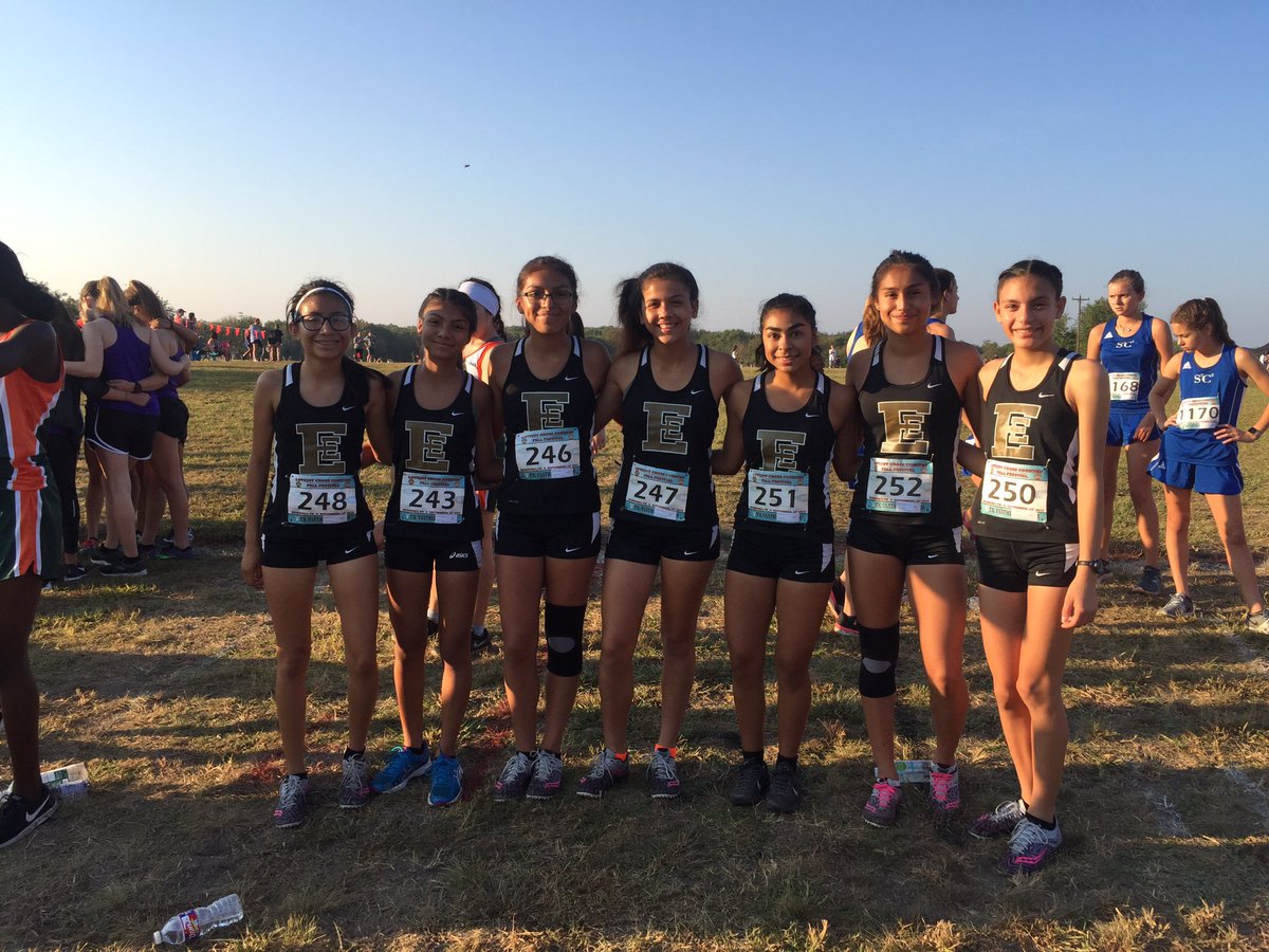 Jag_02179's tweet photo. Congratulations to the Lady Jackets finishing 5th in the Varsity 6A-5A Division at the LoveJoy XC Fall Festival. #EEXC #ThemHills😳 #11-4 https://t.co/AEyJ5LSvl0
