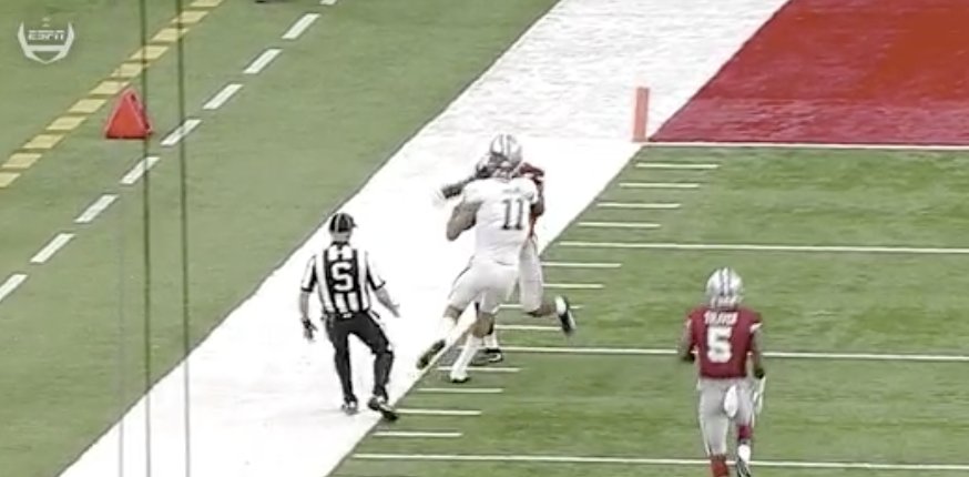 RedditCFB's tweet photo. A&amp;M gets momentum with a 90-yard TD run but refs completely botch call and call him out of bounds. Aggies settle for FG. #TAMUvsARK https://t.co/QgFltJyCIy