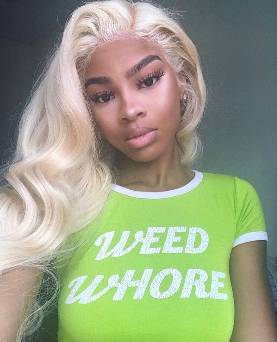 hairdotlove's tweet photo. ✨Blonde Hair lover✨❤️😍 Her shit tho! 🤣🤣 Who loves? ✋🏾😉 #hairdotlove #issafrontal https://t.co/0iqtJSdf4n