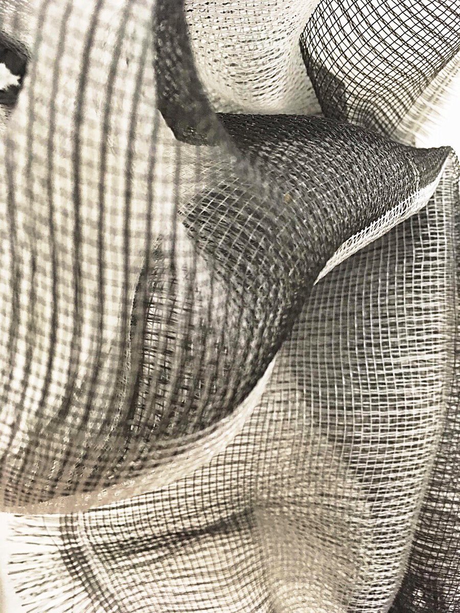 BrooklynTours's tweet photo. RT @TextileArtsCent: Closeup #Weaving by #AIRcycle8 resident, #RebekahBassen: https://t.co/N1ZgXtj8Le #TACresidency https://t.co/l68NJIgdOb