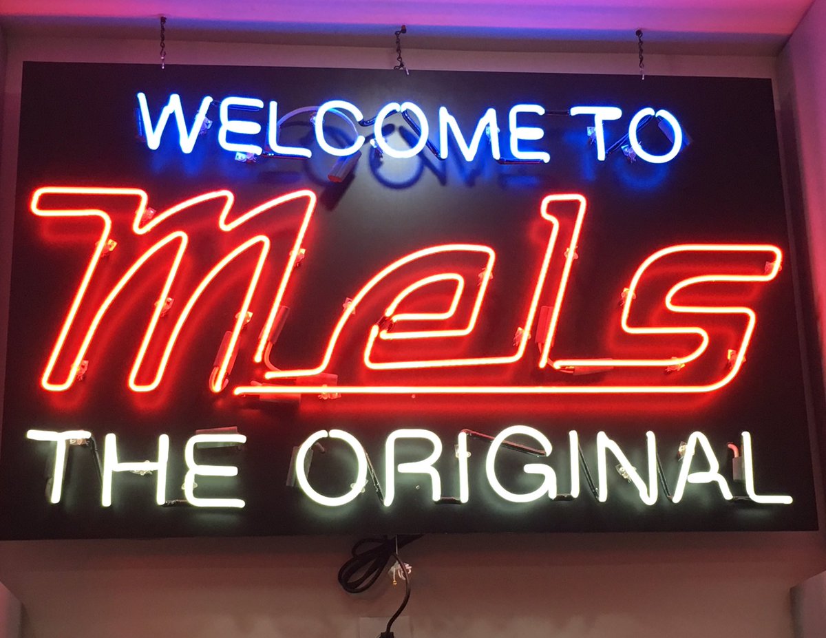 cicikigi's tweet photo. Road trip first stop!! #boomtown #melsdinner https://t.co/zwV8dizG9f
