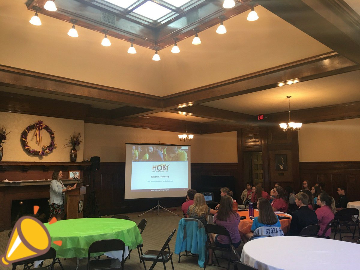 IAHOBY's tweet photo. Molly Schrade shares her expertize on personal leadership & time management, "It is ok to say no to things." #FallCLEW @HOBY https://t.co/FTI7LhSFu5