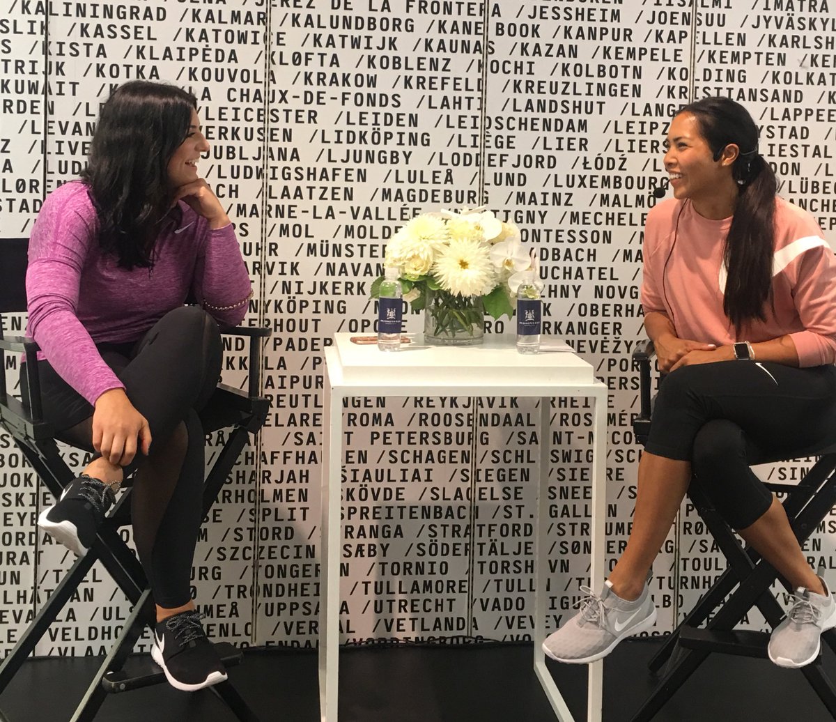 hudsonsbay's tweet photo. Just finished our #HBActive Q&A with @FitSquadJenn at #HB @YorkdaleStyle. Learn more about Fit Squad at fitsquad.ca ! https://t.co/qFYxOvl1r8