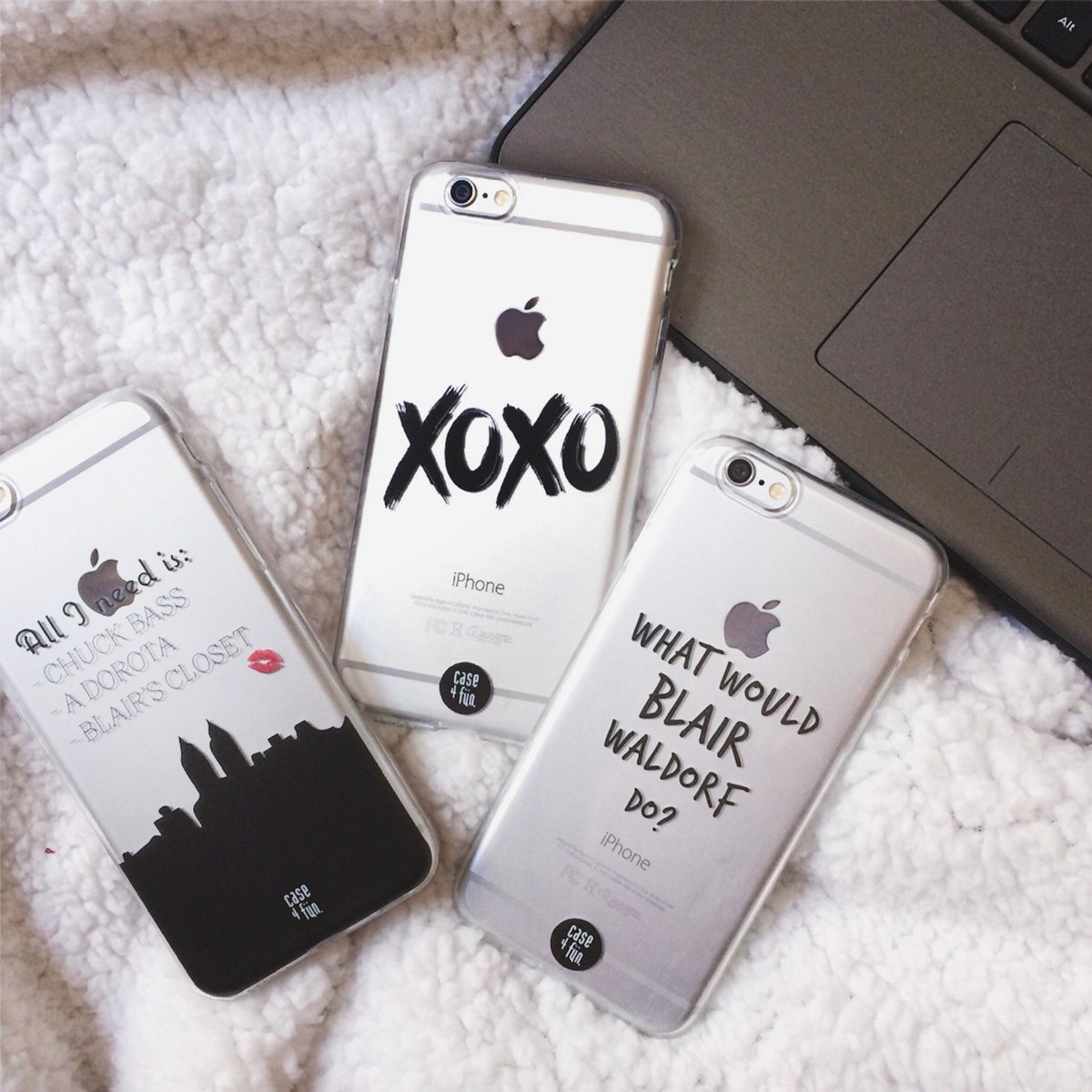 case4funbrasil's tweet photo. Quem não ama ver séries? E se for Gossip Girl? Qual sua série escolhida? 😍😍 (Cases: All I Need Is - GG, O Que Blair Faria e XOXO) https://t.co/TUYTEESxRL