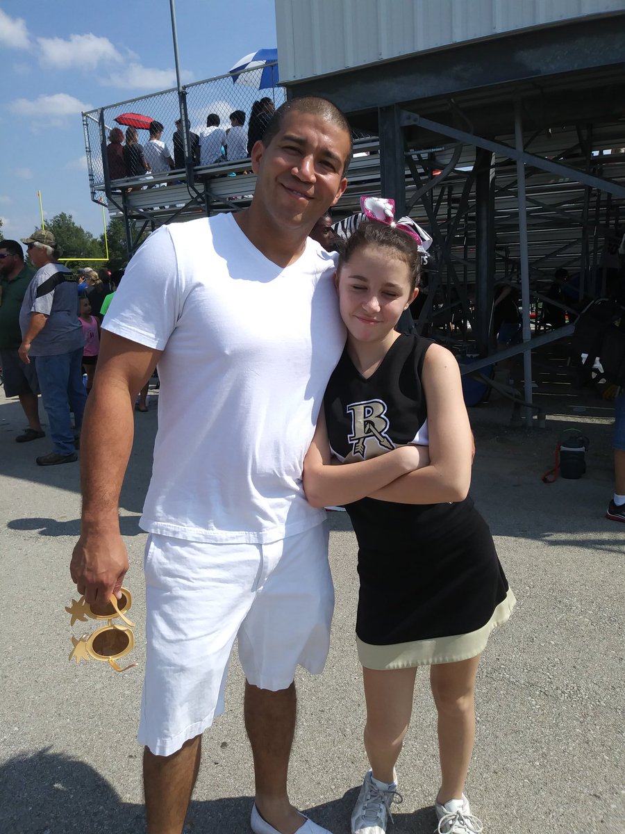 StarkLearning44's tweet image. The gym and my child and that's all I need and books I need a couple minutes and that's all I need,LOL! Loving life pushing forward everyday