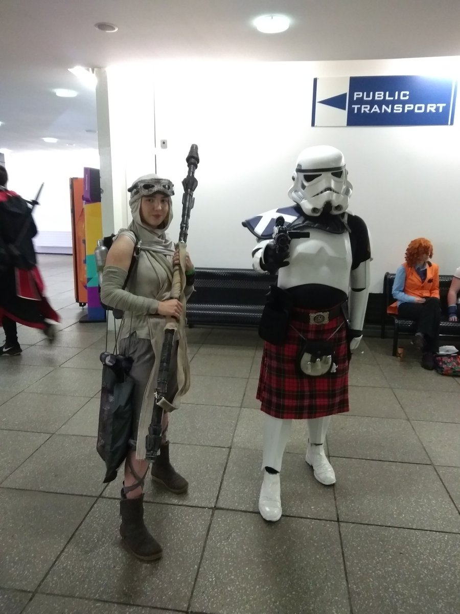 DGStormtrooper's tweet image. Day one of #MCMGLA17  done