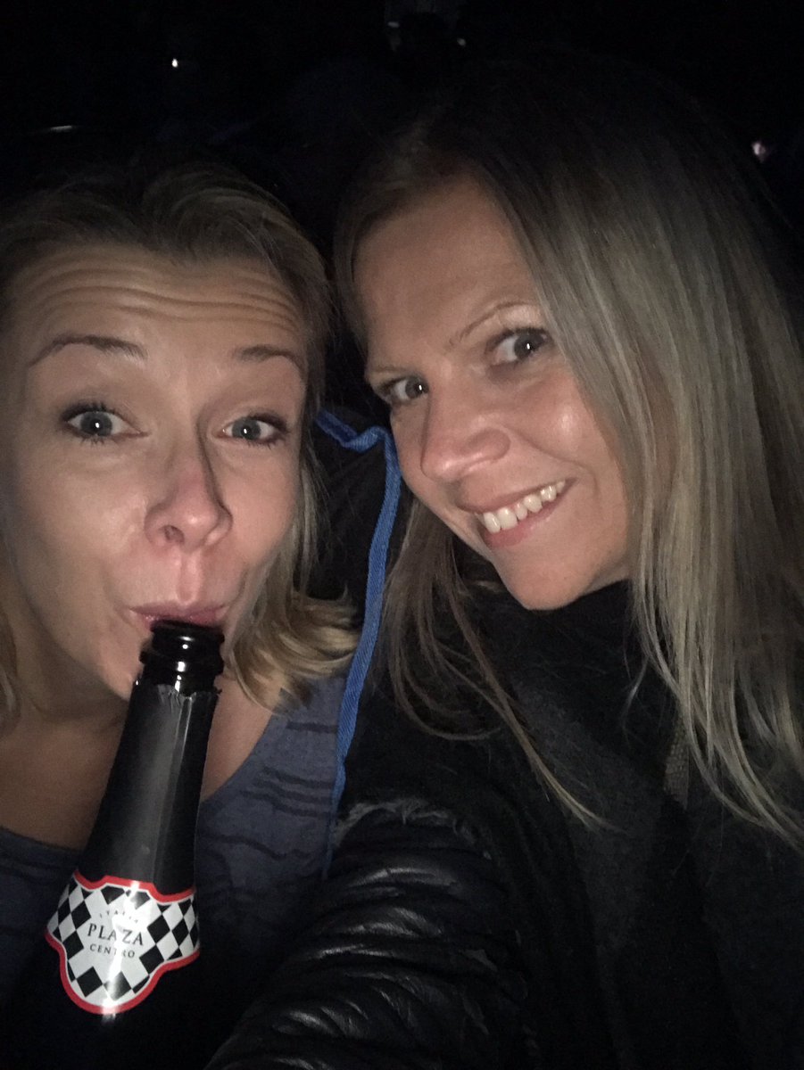 kellyannecross's tweet photo. #prosecco #tlcdirtydancing https://t.co/ccFiVSo99A
