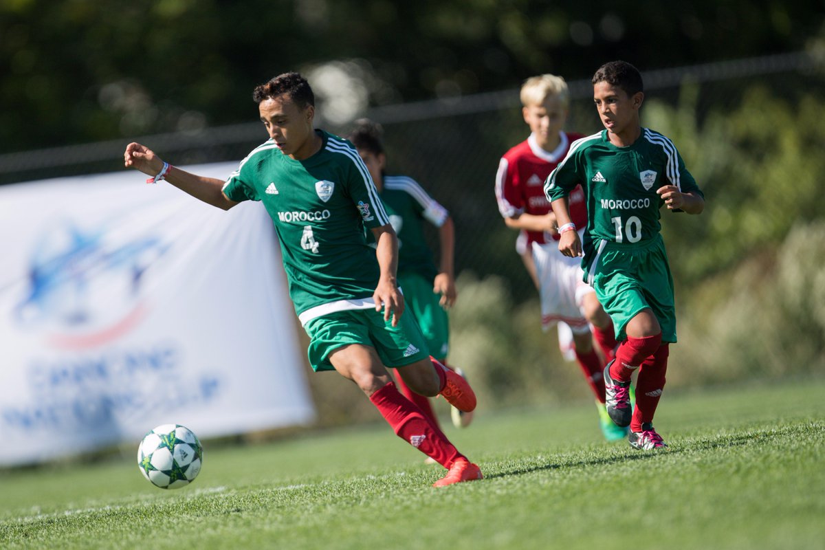 <a href="/elarabiyoussef/">El arabi Youssef</a> les marocains entrent en scène pour une place en demi de la #DNC2017 ! Un petit mot de soutien ? On leur transmet !