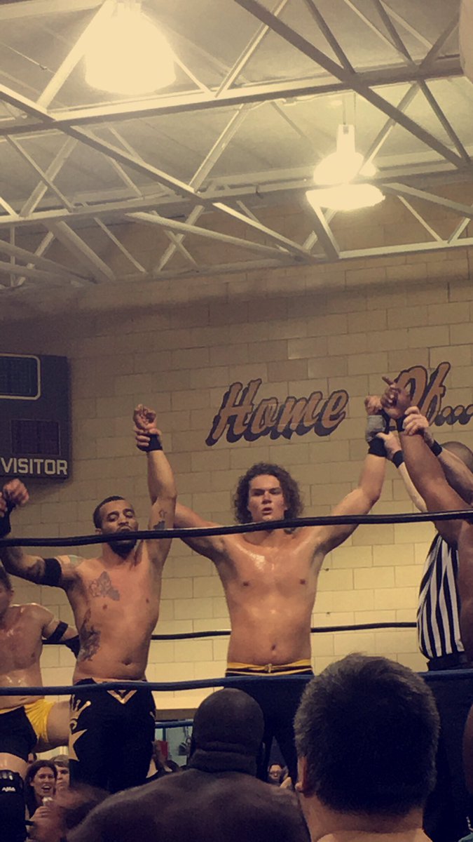 bartabby's tweet image. Happy 20th Birthday @_JBishop_ ! love ya 🎉