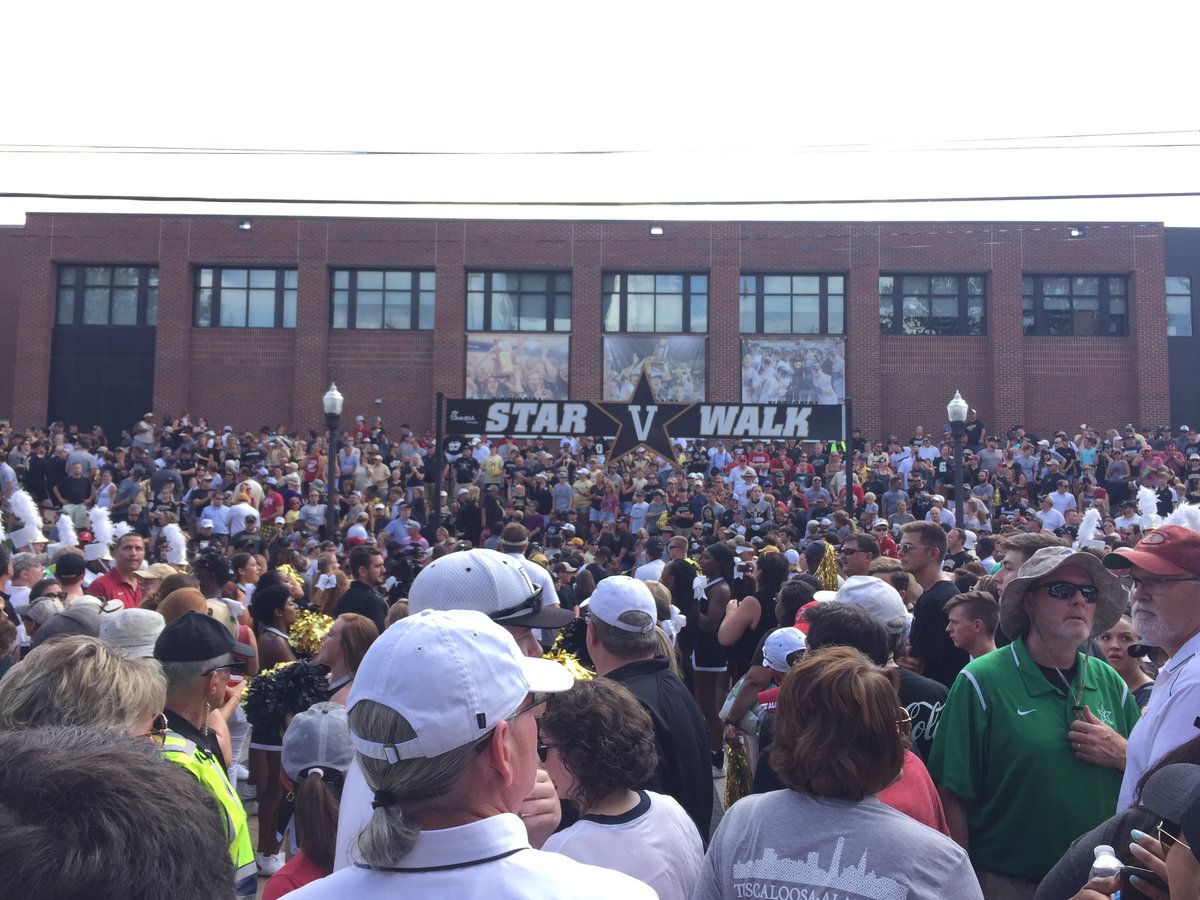 asmiff's tweet photo. There are a ton of Vandy fans here, too. This is the craziest I've seen the Star Walk. Band playing loudly. Anticipation ↗️ https://t.co/JLy2XAuGJJ