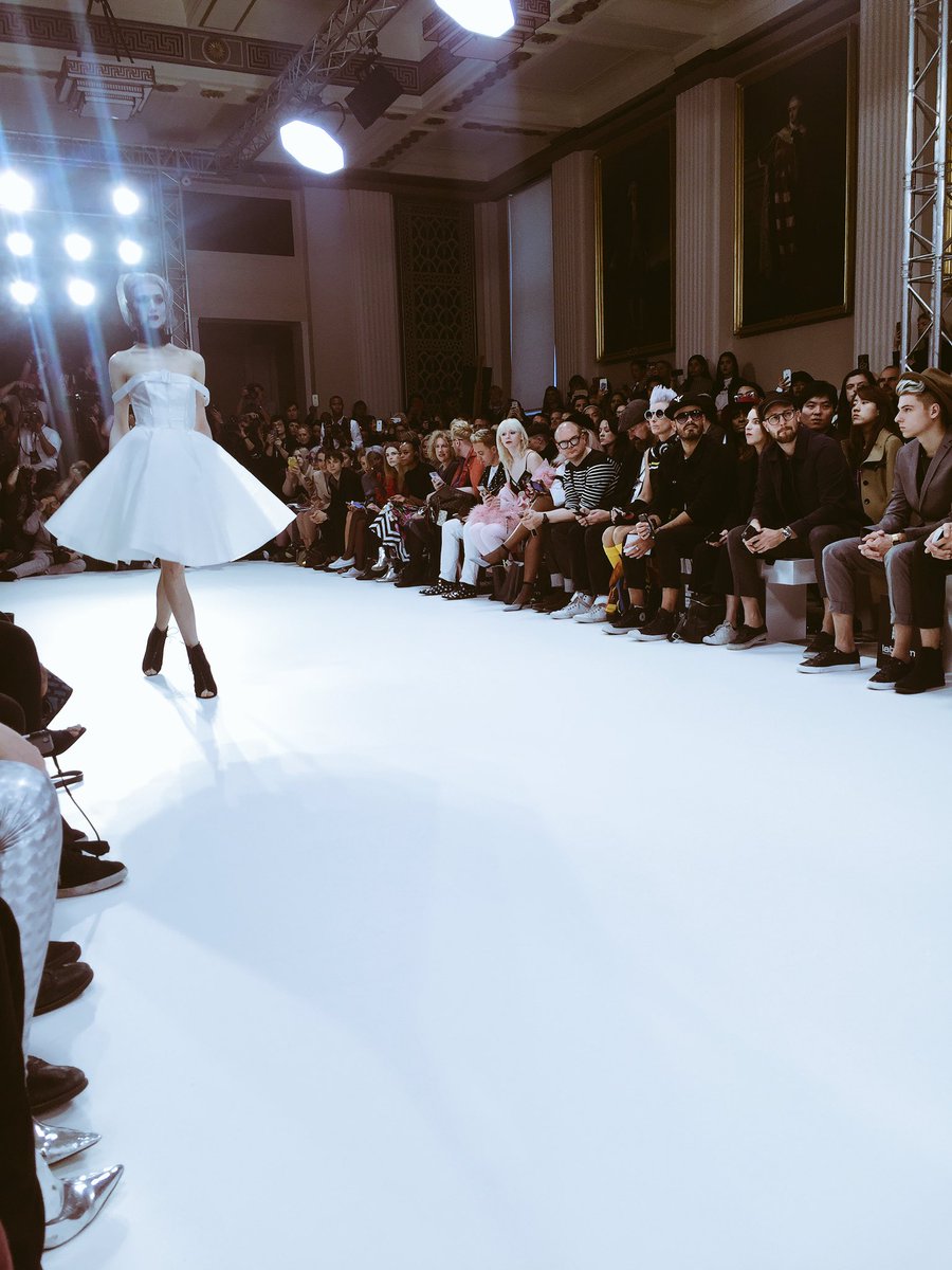 LS_Styling's tweet photo. Corsets, neck-ruffs, waspies and tulle; a #showstopping #SS18 collection from John Herrera!🌟@johnherreranews @LondonFashionWeek @ForwardPR 💕 https://t.co/a65IpTLYrR
