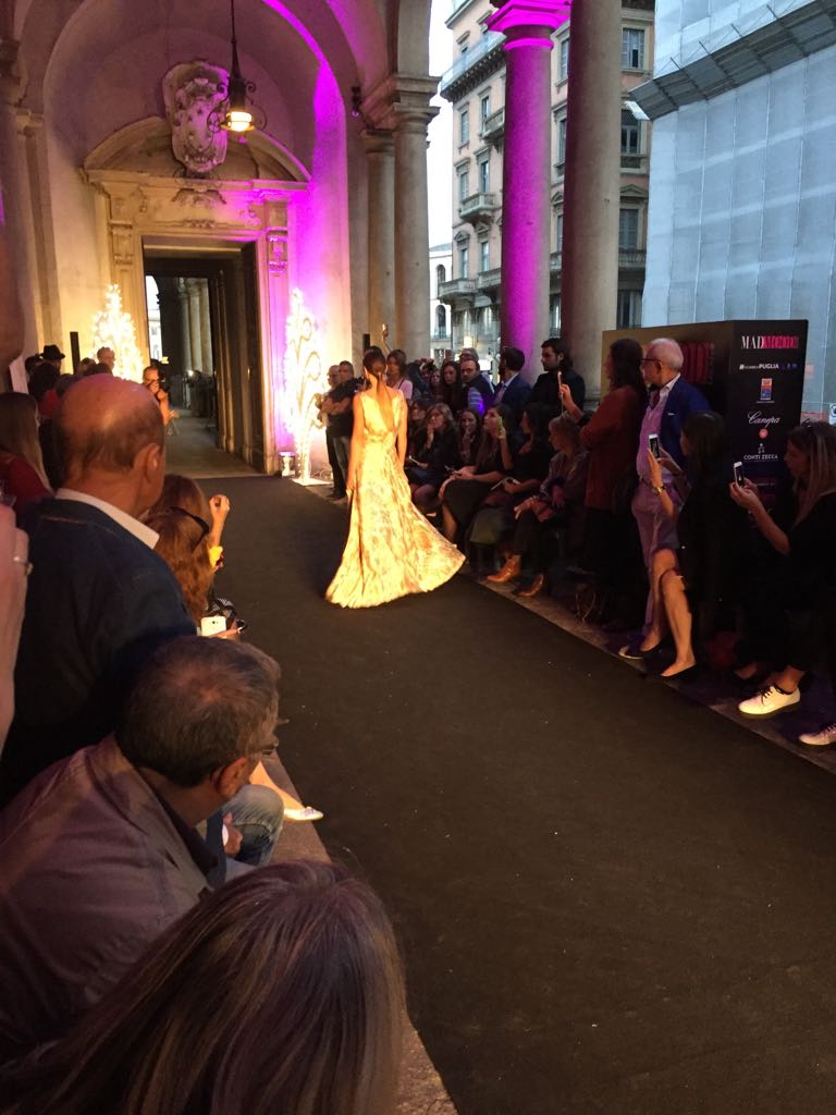 Great participation by designer Ebru Durmaz <a href="/Ebruze/">Ebruze</a> with 'sustainable' dress in international talent contest MadMood.it at MilanFashionWeek