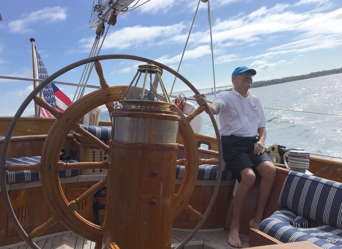NatlSailingHOF's tweet photo. Dave Curtis, 2013, at the helm of WHITEHAWK #sailingheroes #induction2017 #sailinghalloffame https://t.co/MbsIo2OpPv