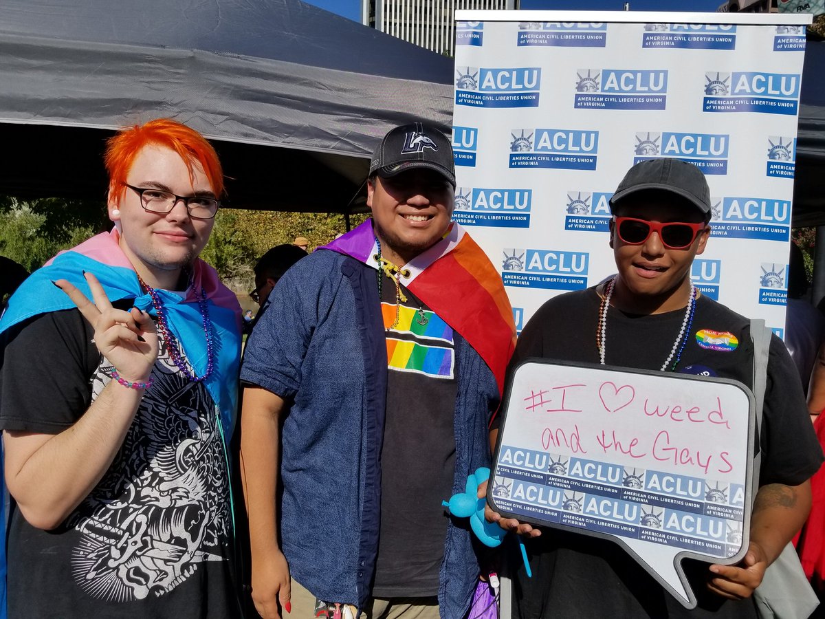 ACLUVA's tweet photo. "I 💙 weed and the Gays"
#rva #pridefest2017 https://t.co/RXJsLsSpmz