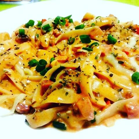 Só aqui tem o macarrão mais top de Goiânia!!!