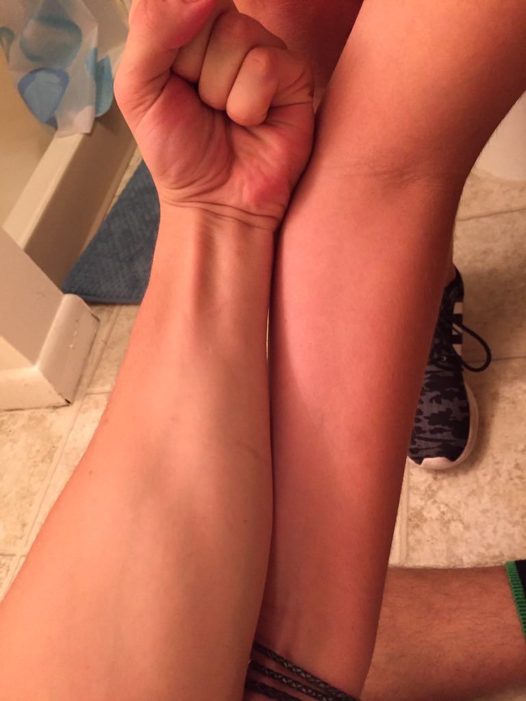 CodyTheil's tweet photo. @BillNye my girlfriend works out everyday why do I have more veins than her? https://t.co/e8l1gJ4mS8