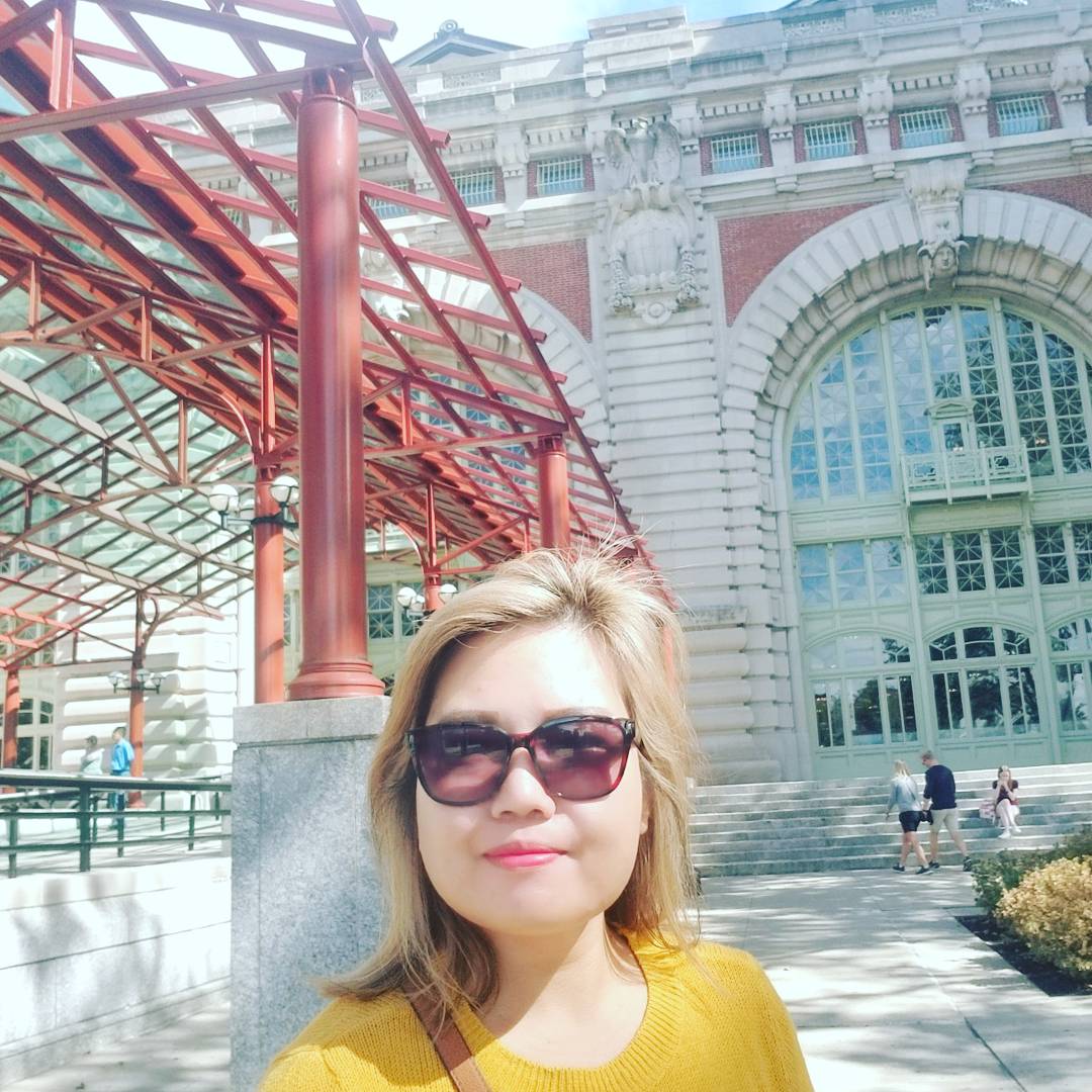 desireeosano's tweet photo. #NewProfilePic https://t.co/8eOoxK2SlI
