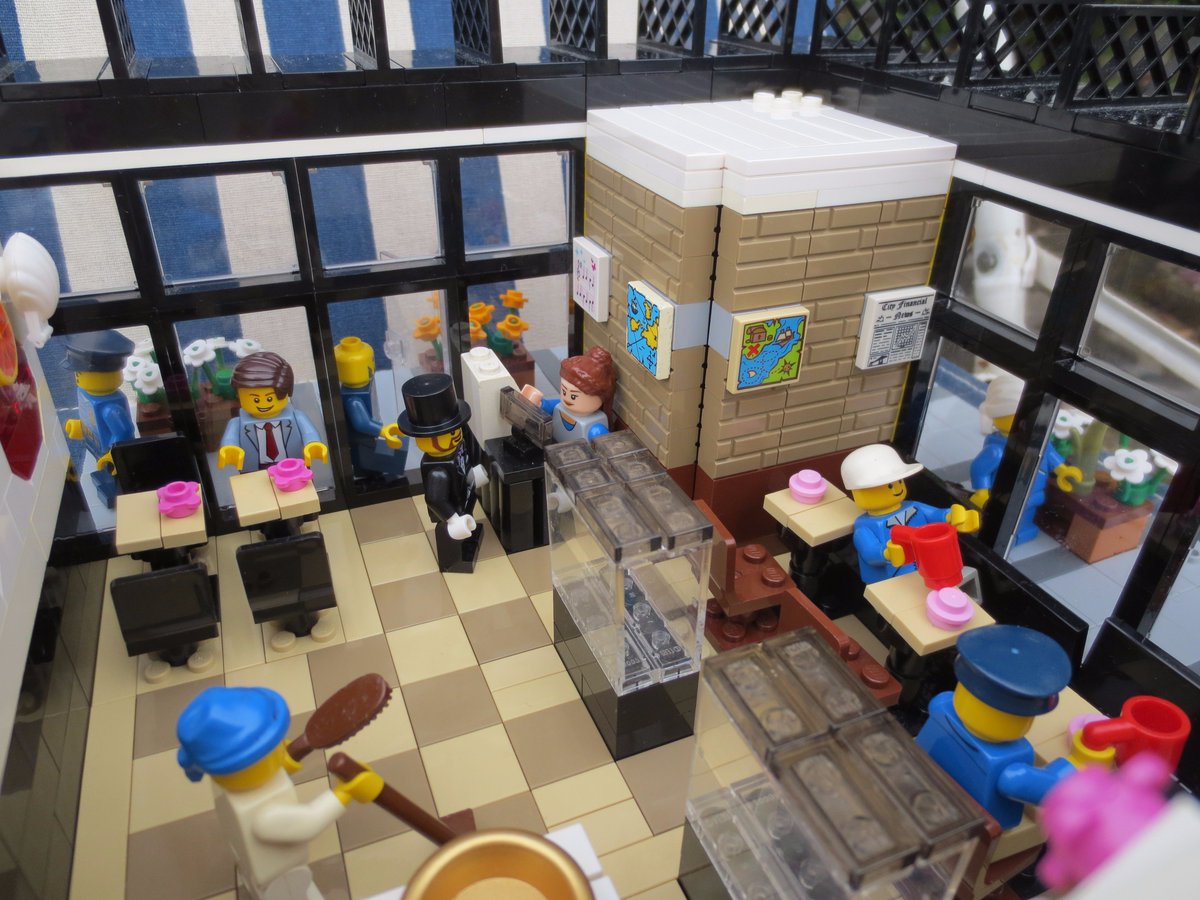 レゴン Twitterissa Legoでモジュールタウン規格の カービィカフェ を作りました 10月7日 8日に開催される北海道教育大学レゴ部の学祭に客員部員として作品だけ展示します モジュールタウン規格の町が展示してありますのでよろしければお越しくださいませ 北教
