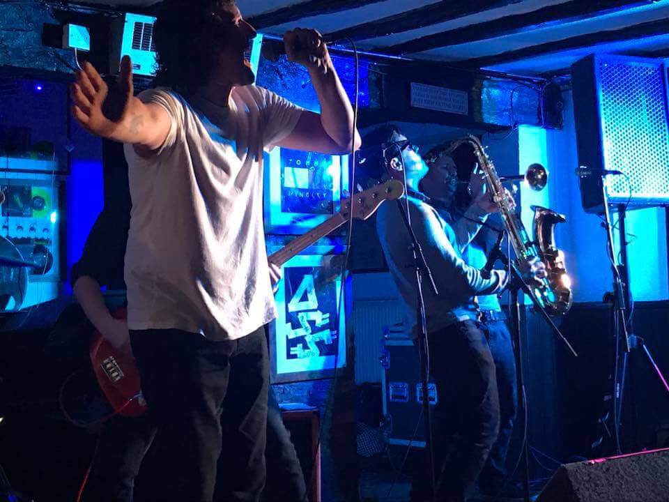 Landed back in Leeds. Great night. Thanks for having us <a href="/FLEECEINNNORTH1/">NEV CRAGGS</a> !