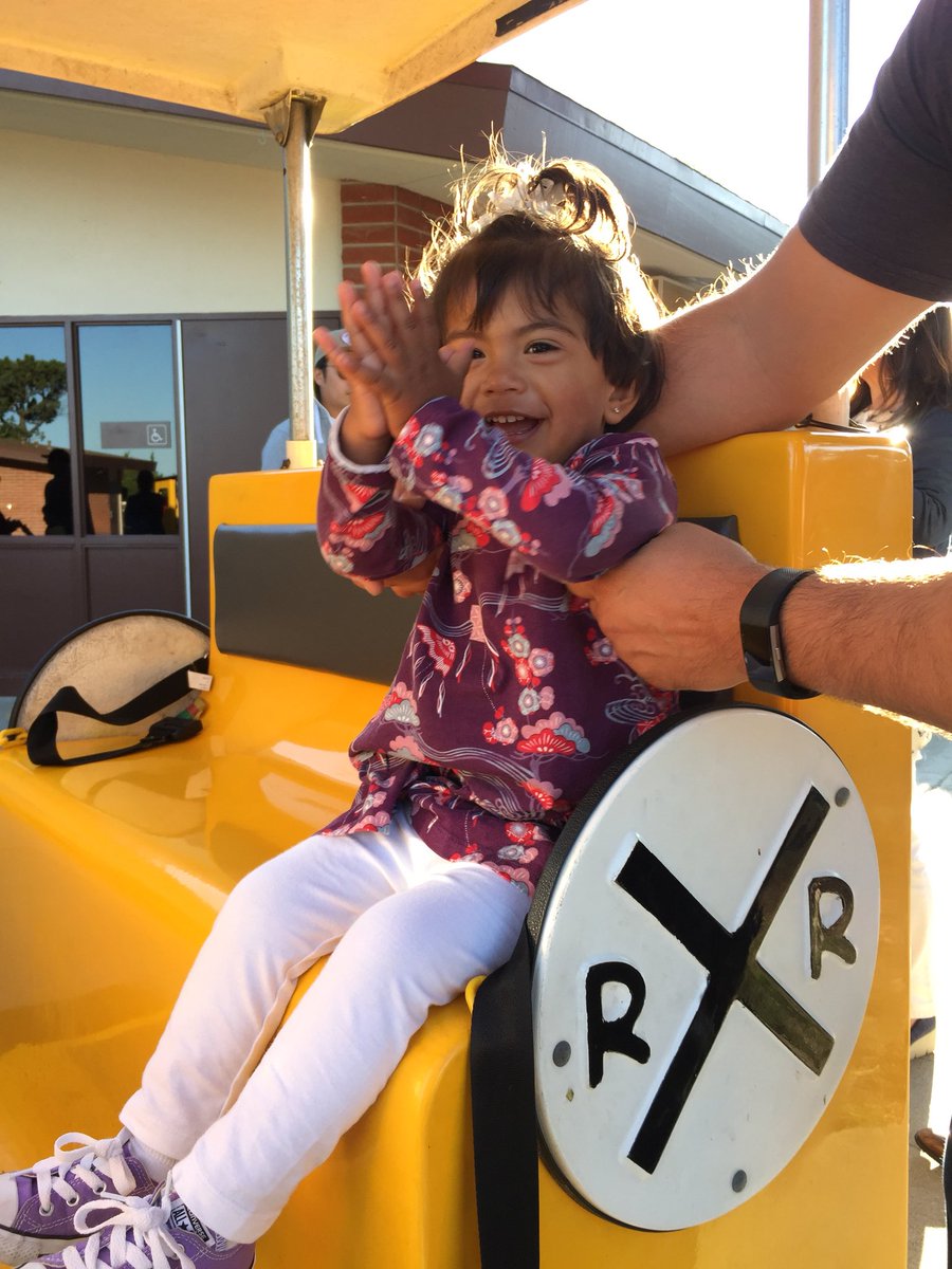 bachis110's tweet photo. Carnival fun at Soleado!☀️ https://t.co/nalFp8hv5o